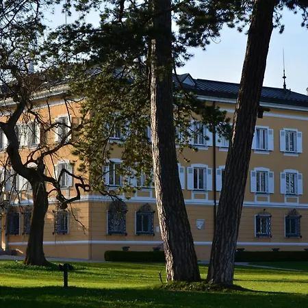 Evangelische Akademie 2* Tutzing