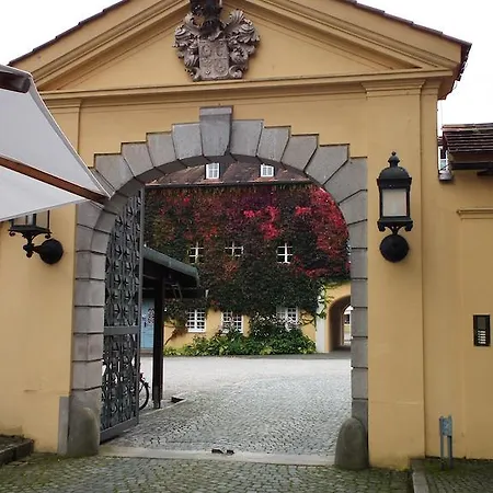 Evangelische Akademie 2* Tutzing